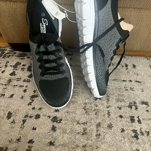 Sports by sketchers memory foam size 13 new with tags - Picture 11 of 13